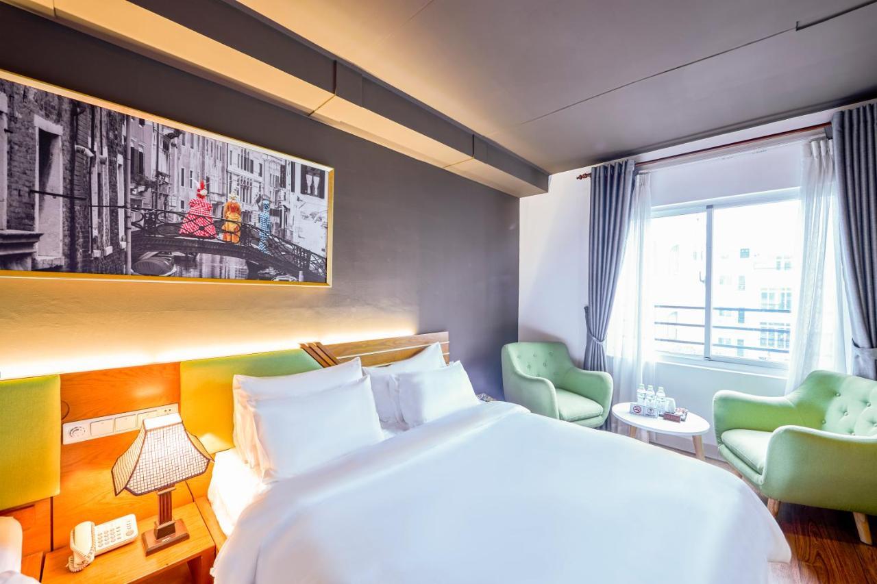 Hotel The Noble Swan Saigon 3*