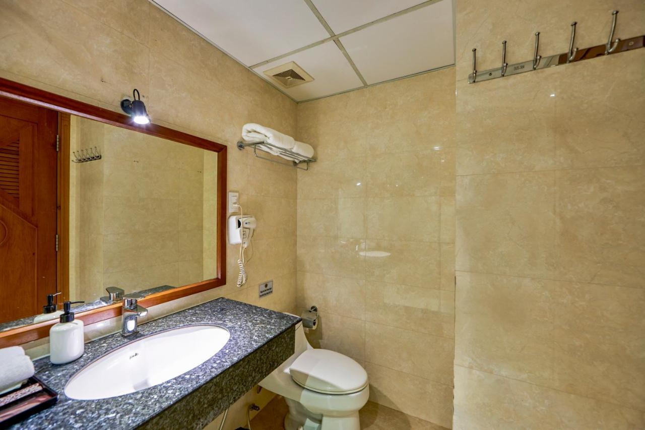 The Noble Swan Saigon Hotel 3*