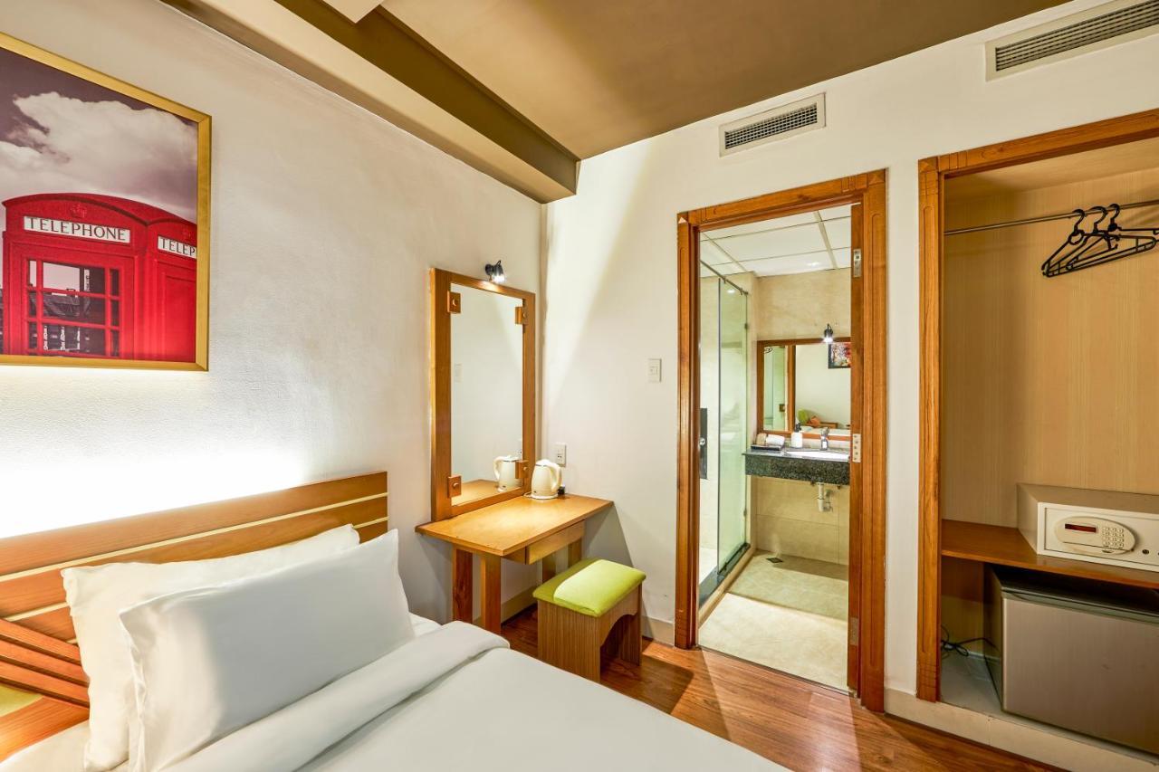 The Noble Swan Saigon Hotel 3*